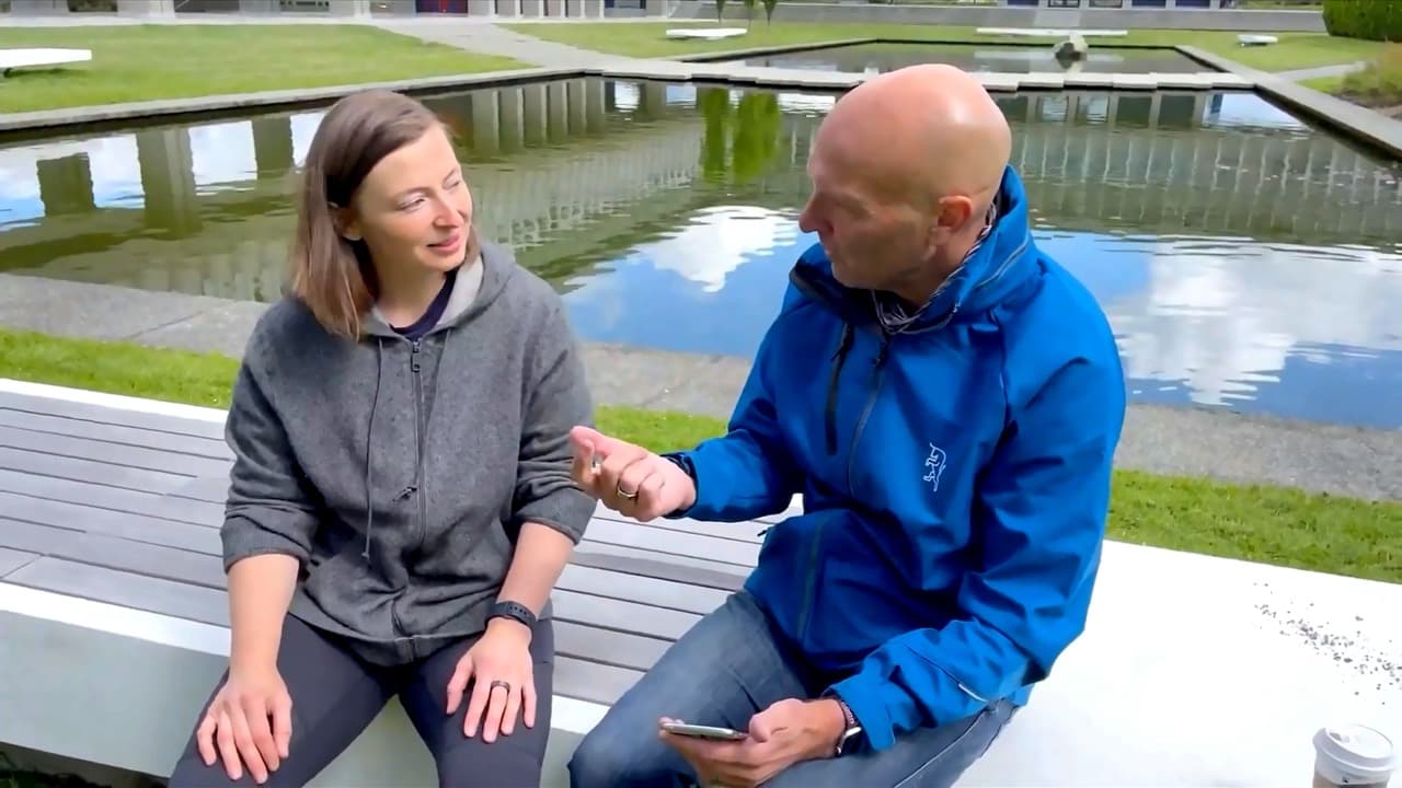 Olena Tkhorovska and Jerry Kroll discussing a startup idea